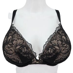 Victoria's Secret Plunge Lace Bra Black 38D